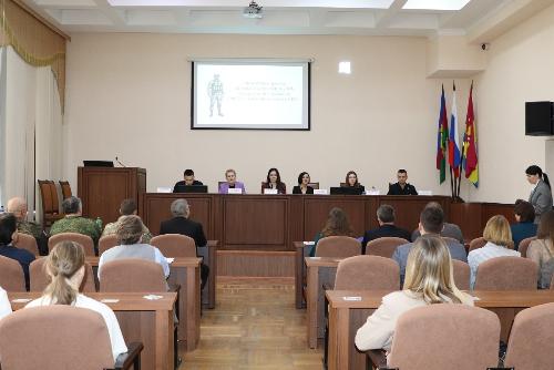 ����������� ������� ��������� ����� ����� ��λ � ����������� �������� ���������� ������ ������ ��λ ���������� � ������������� �������� ������