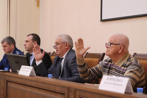 � ���������� ��������� 42-� ������ ������ �� ������� �����