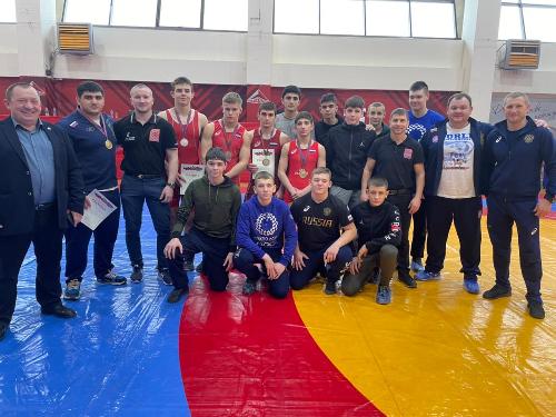 ������� �������� ������ ��������� 5 ������� �� ���������� ���� �� �����-������� ������