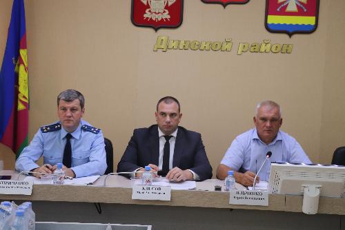 ���������� 32-� ������ ������ �������������� ����������� ������� ����� ��� ����������������� ���� ��������