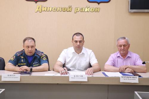 ������� ����� ��������� � ��������� ������