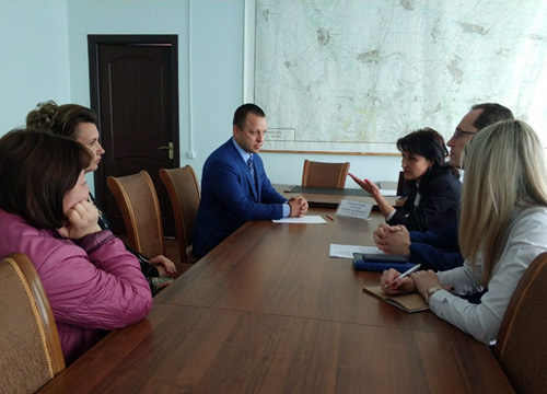 ������ ��������� ������ ����� ������� � ������� ����������������