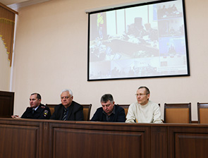 �� ������ ������������ � ������������