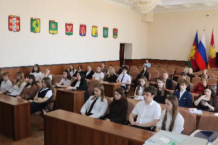 ����� �������� ������ � ��� �������