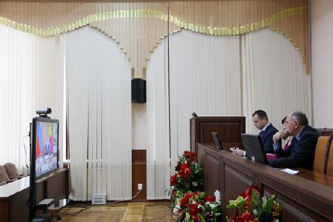 ���� � �� ���������� ������� � ������������� ���������� ���������