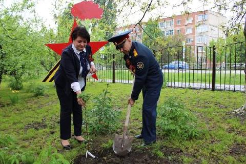 � ����� � 1 ������� ������� �������� ���� ������