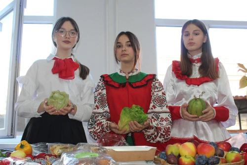 ������� ���������� ���� � �������� ������ � ����� � 4 ��. �.�. ������