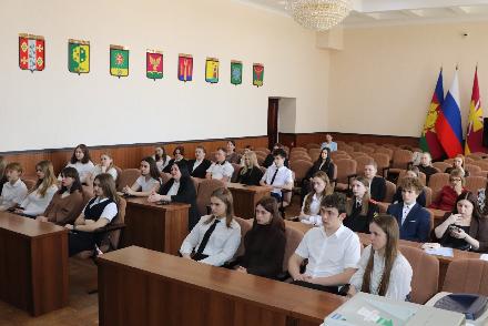 ����� �������� ������ � ��� �������