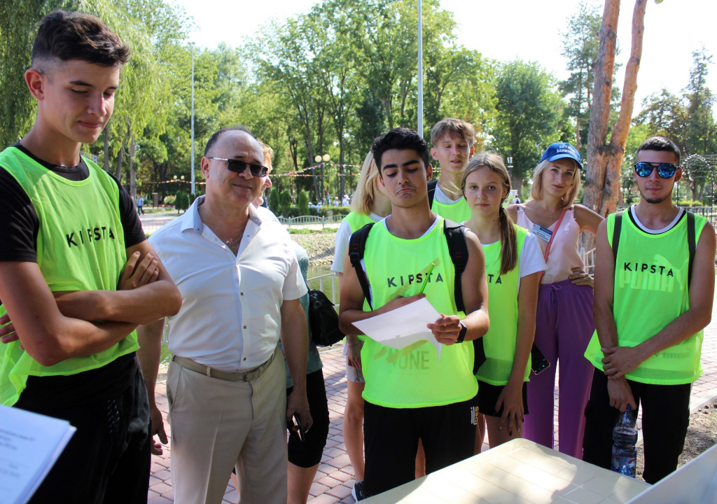 8Uk36tc3cb8 - копия.jpg 8Uk36tc3cb8 - копия.jpg